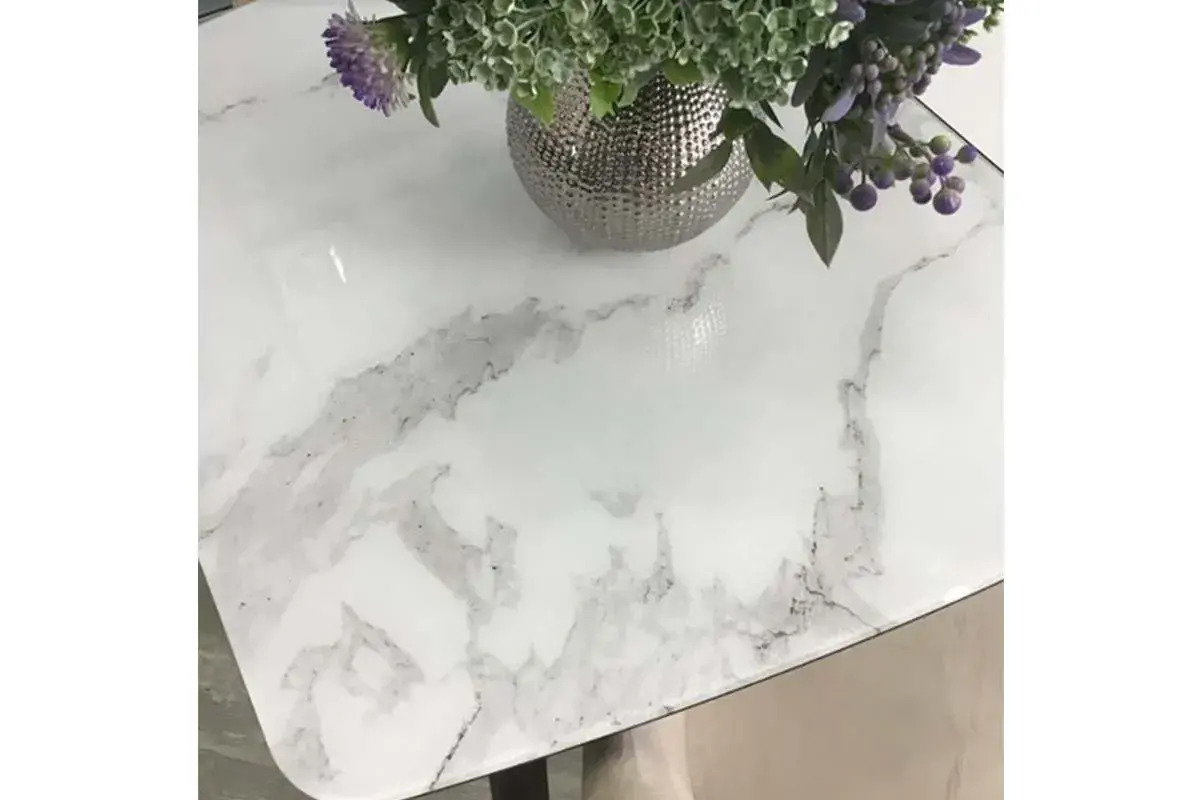 Стол обеденный Квин 1100(1500) (Стекло с фотопечатью Белый мрамор / МДФ Черный кварц / металл черный) - купить в Озерце