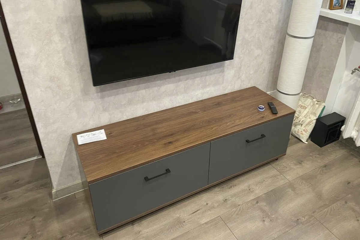 Тумба ТБ-5038-ГТ-АМ (Гикори Джексон Темный/Антрацит Матовый) — Мебель-центр Озерцо