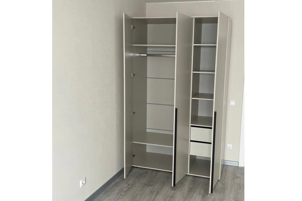 Шкаф для одежды Наоми 3-х дв. (Кашемир) в мебель-центре Озерцо