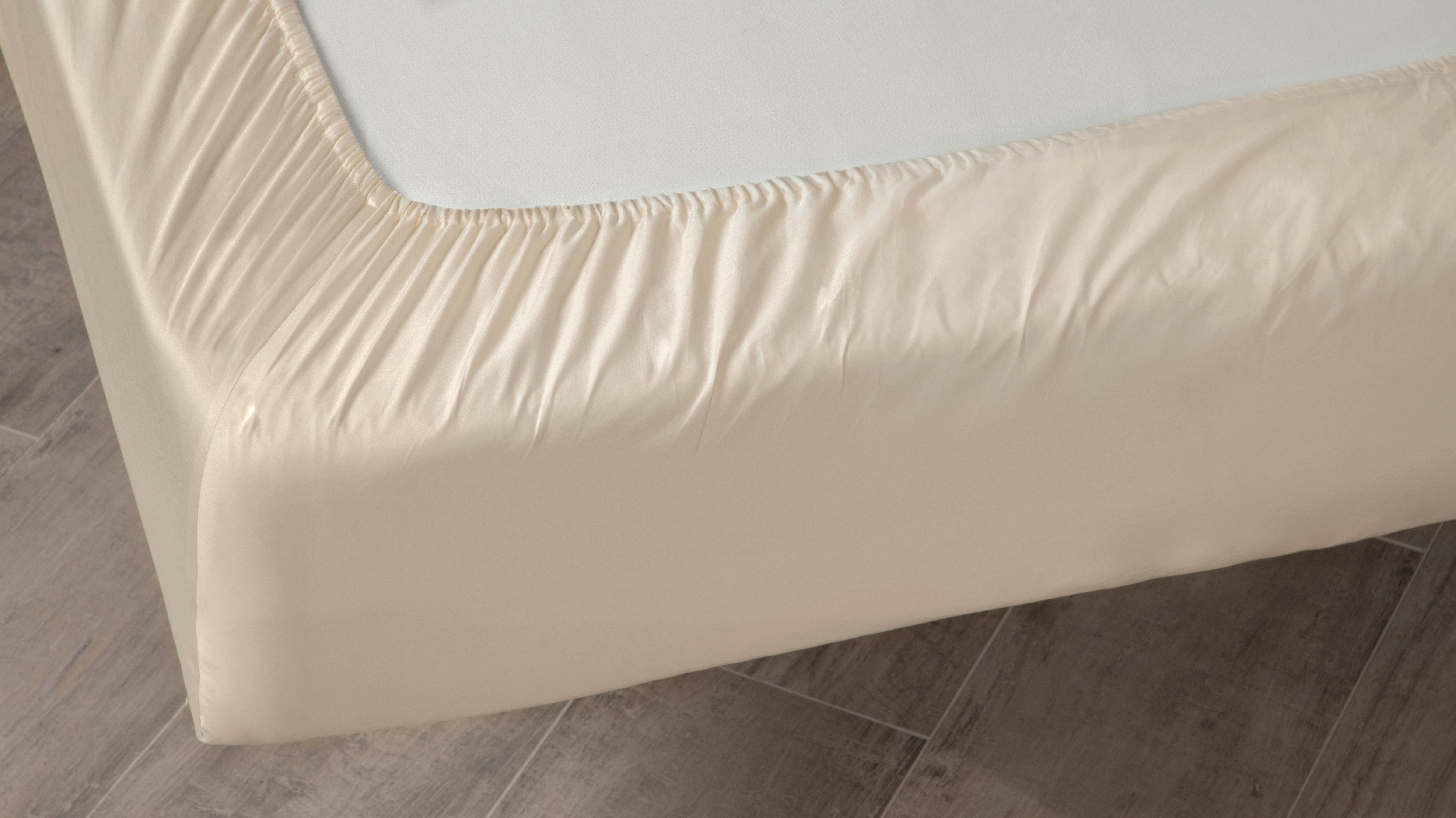 Простынь на резинке Крем-брюле 200x200 в мебель-центре Озерцо