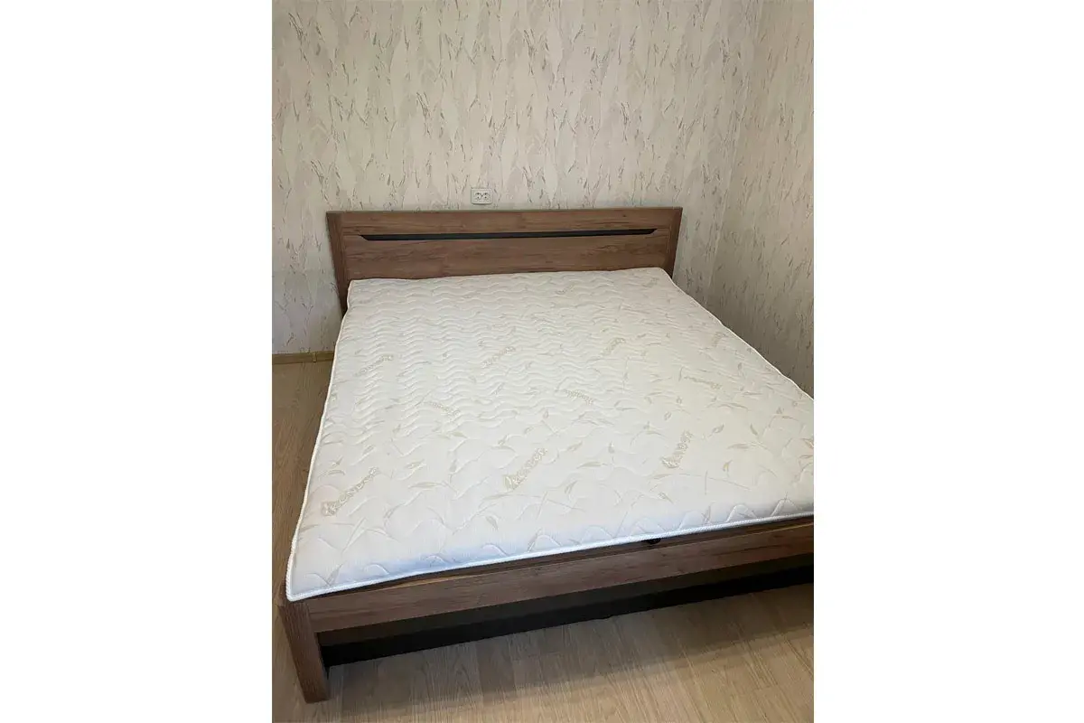 Кровать Афина Мод.А3г без ортопед.основания/ без ящиков 180х200 (Дуб крафт табачный/Дуб венге) - купить в Озерце