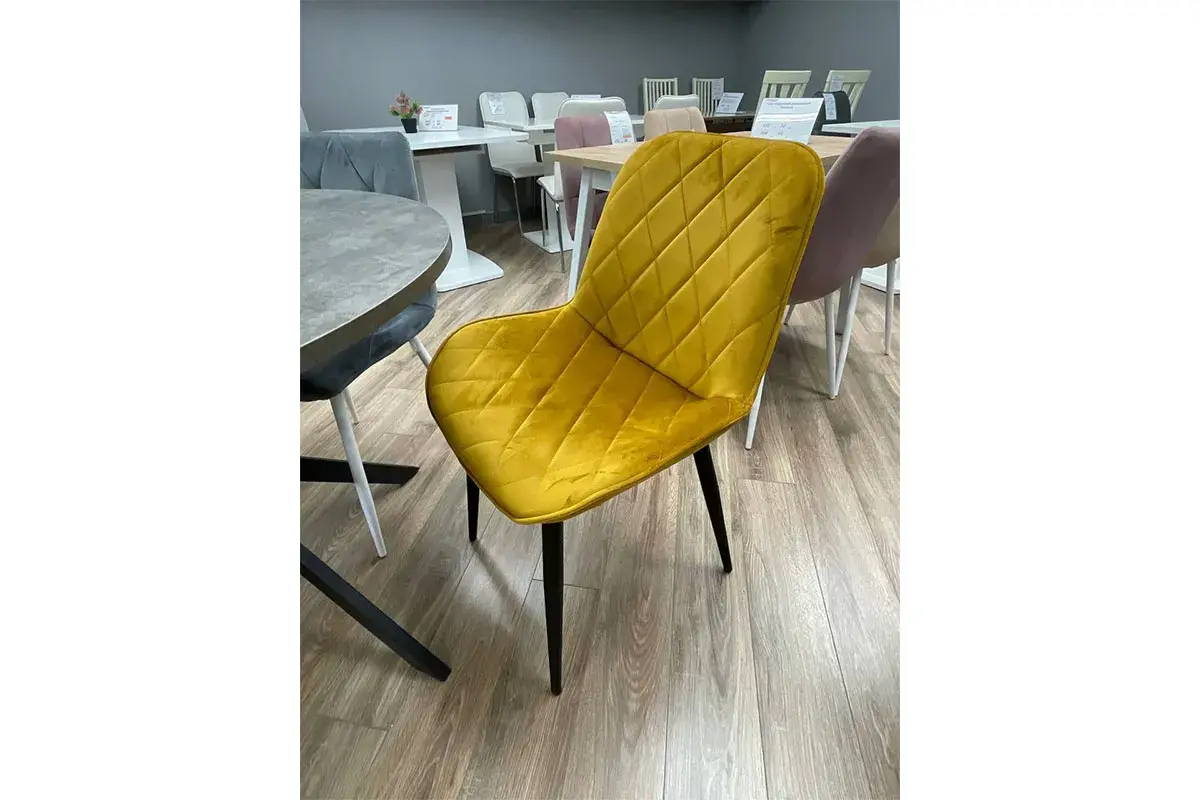 Стул Аура каркас Муар черный, велюр (Velluto 08 горчичный) СРП-032 - купить в Озерце