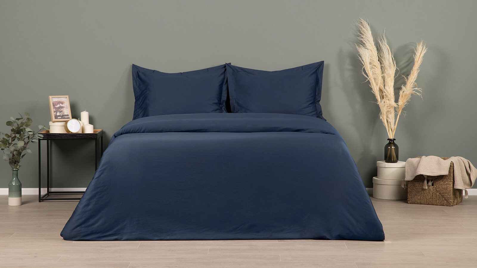 Постельное белье Home Navy Blue 140x205, без простыни в мебель-центре Озерцо