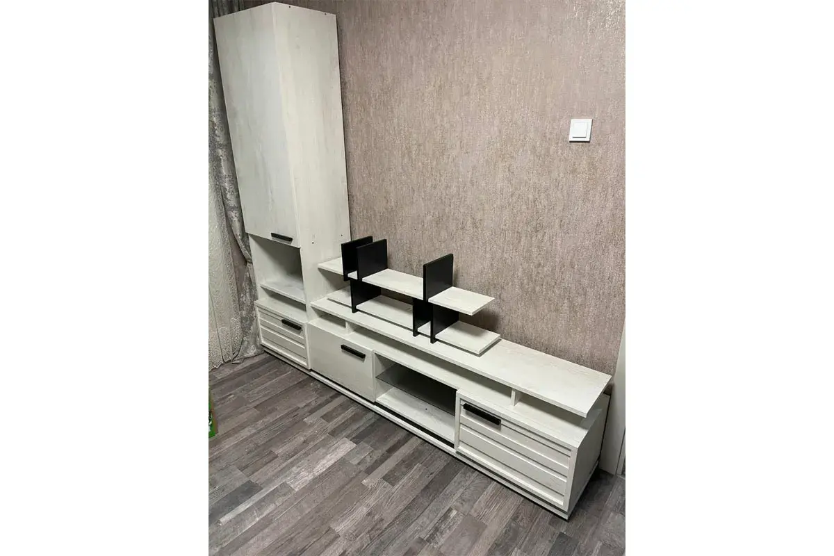 Шкаф МЦН 1 Oslo (Бетон Пайн светлый/Черный) в мебель-центре Озерцо