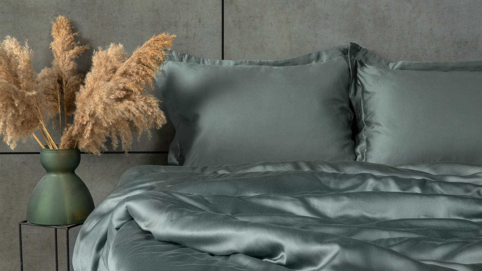 Постельное белье Comfort Solid Tencel, цвет: Зеленый чай (двусп) 172x205, без простыни в мебель-центре Озерцо