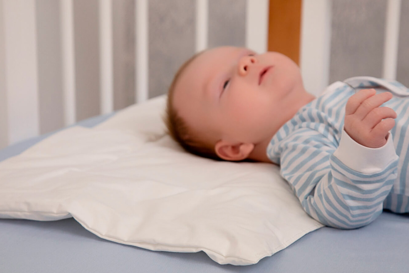 Подушка New Born Cloud 35x55 в мебель-центре Озерцо