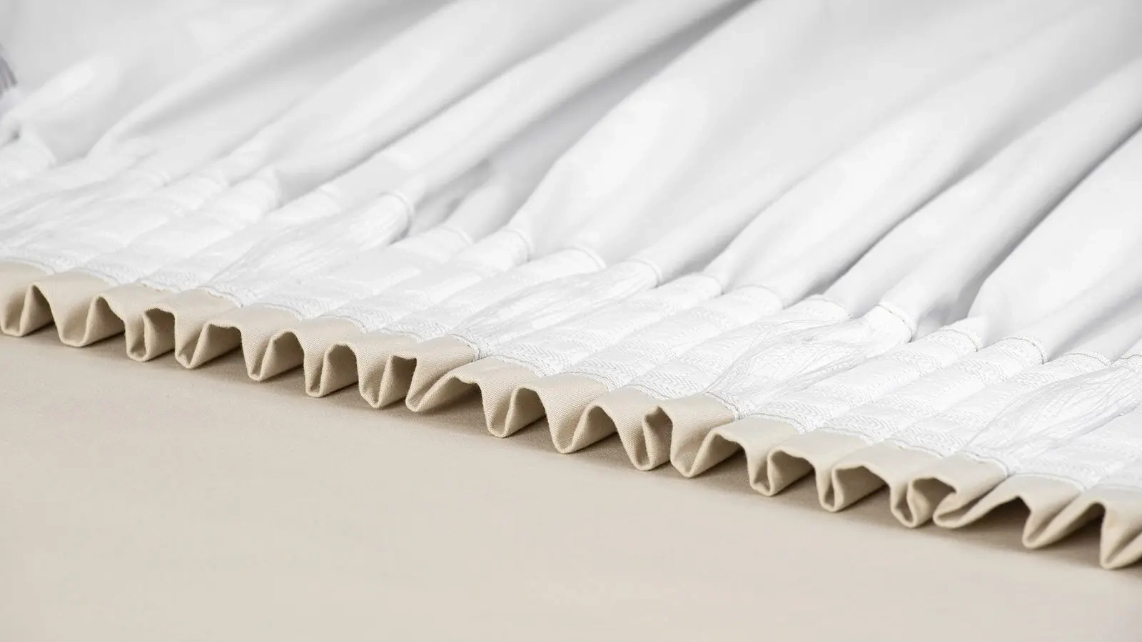 Шторы Blackout Basic 2.0, цвет: кремовый 160x280 в мебель-центре Озерцо