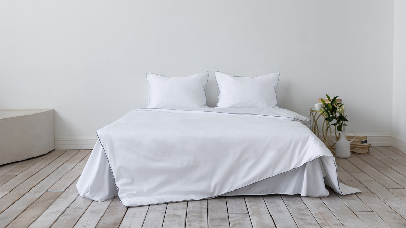 Постельное белье Maco Sateen Limited, цвет: Белый (евро) 200x220, без простыни в мебель-центре Озерцо