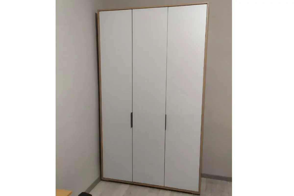 Шкаф трехдверный Николь мод.7 (Белый/Дуб Альпийский) в мебель-центре Озерцо