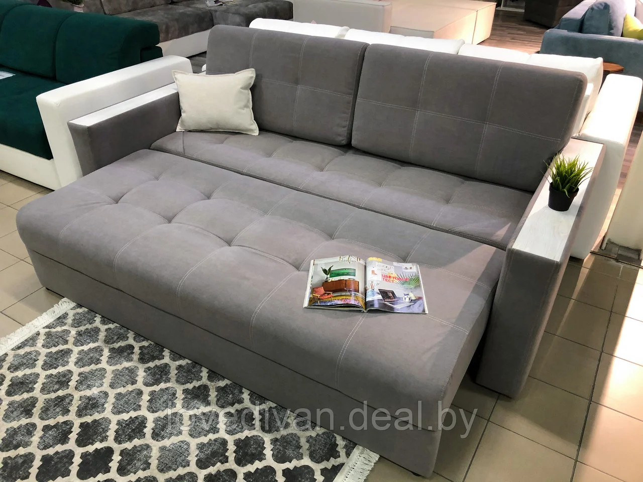 Диван Европа с функциональными деревянными подлокотниками — купить в Озерце