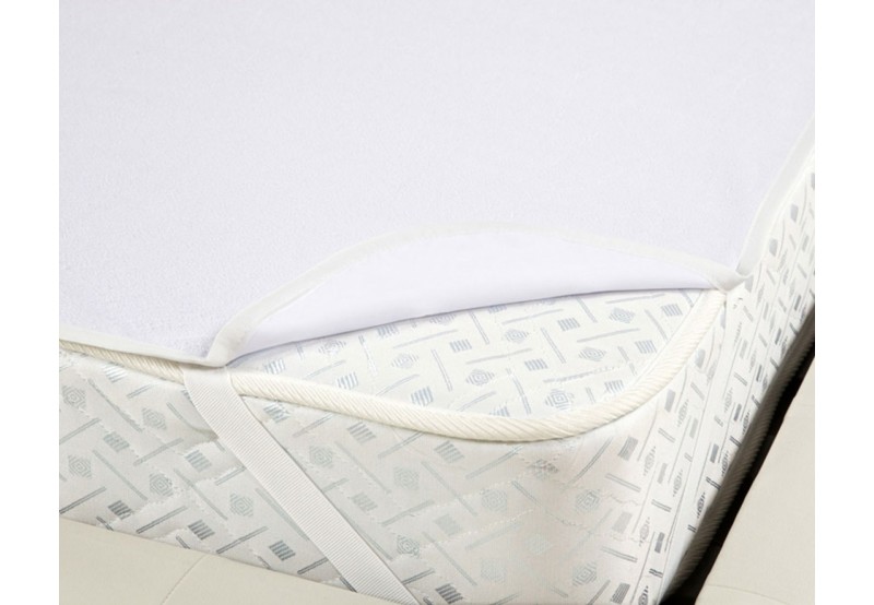 Защитный наматрасник в мебель-центре Озерцо