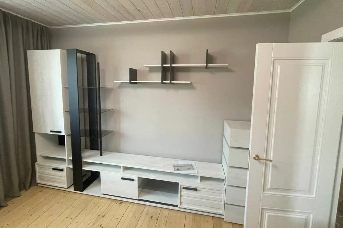 Стеллаж 25 Oslo (Бетон Пайн светлый/Черный) в мебель-центре Озерцо