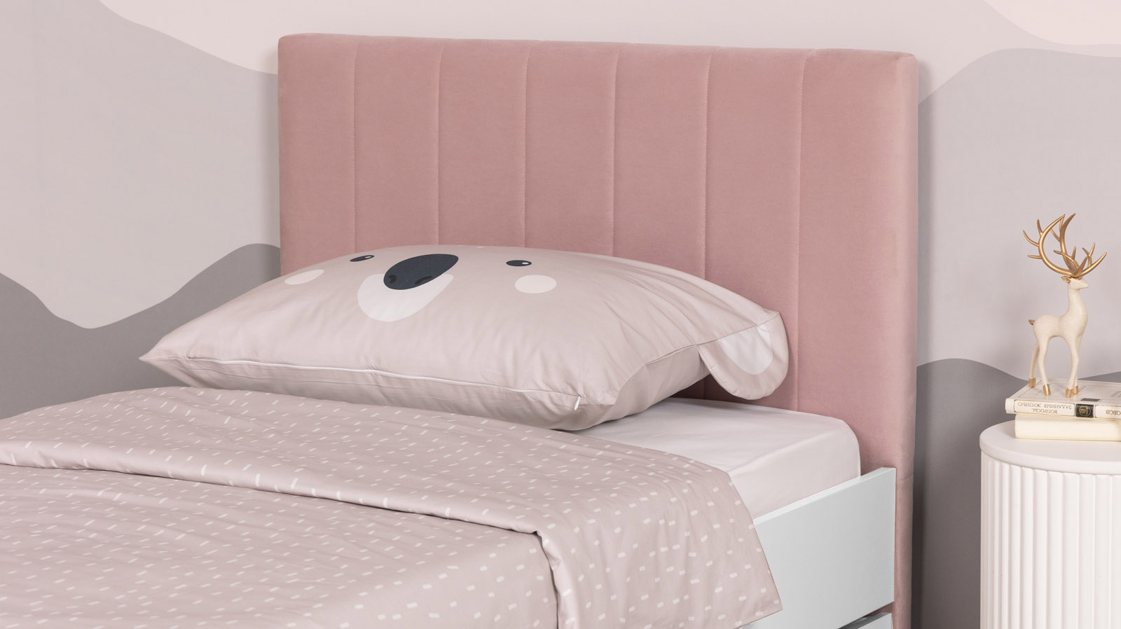 Кровать подростковая Olly, цвет: Белый базовый, Тк. Sky Velvet 01 80x160 — Мебель-центр Озерцо