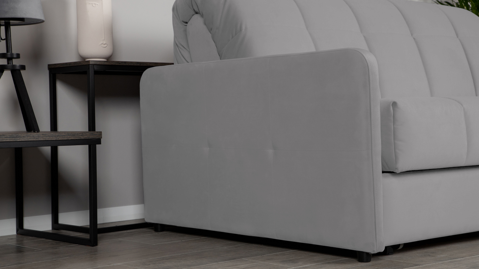 Диван - кровать Domo Pro с мягкими подлокотниками, стежка квадрат, ткань Sky Velvet 08 140x216 — купить в Озерце