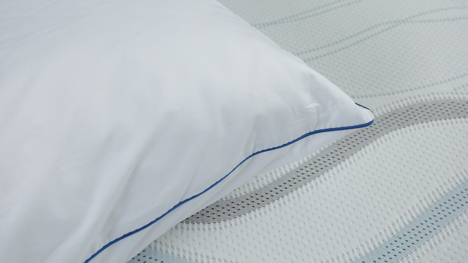 Подушка Askona Revolution 50x70 в мебель-центре Озерцо