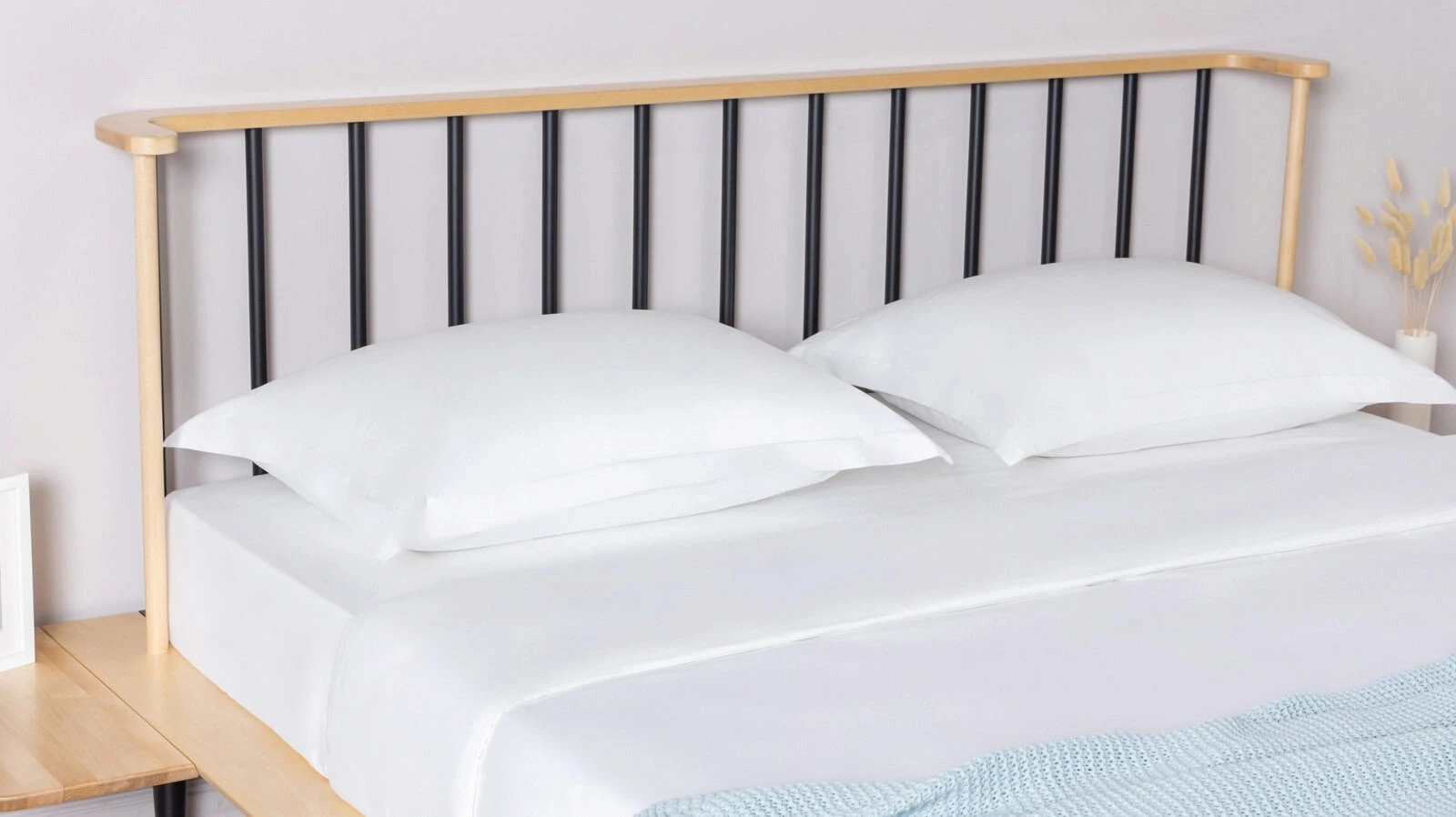 Кровать со съемными столиками Barna, цвет Nature, 160x200 - купить в Озерце